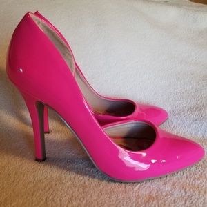 Juicy Couture women's Sz 7 hot pink patent pumps